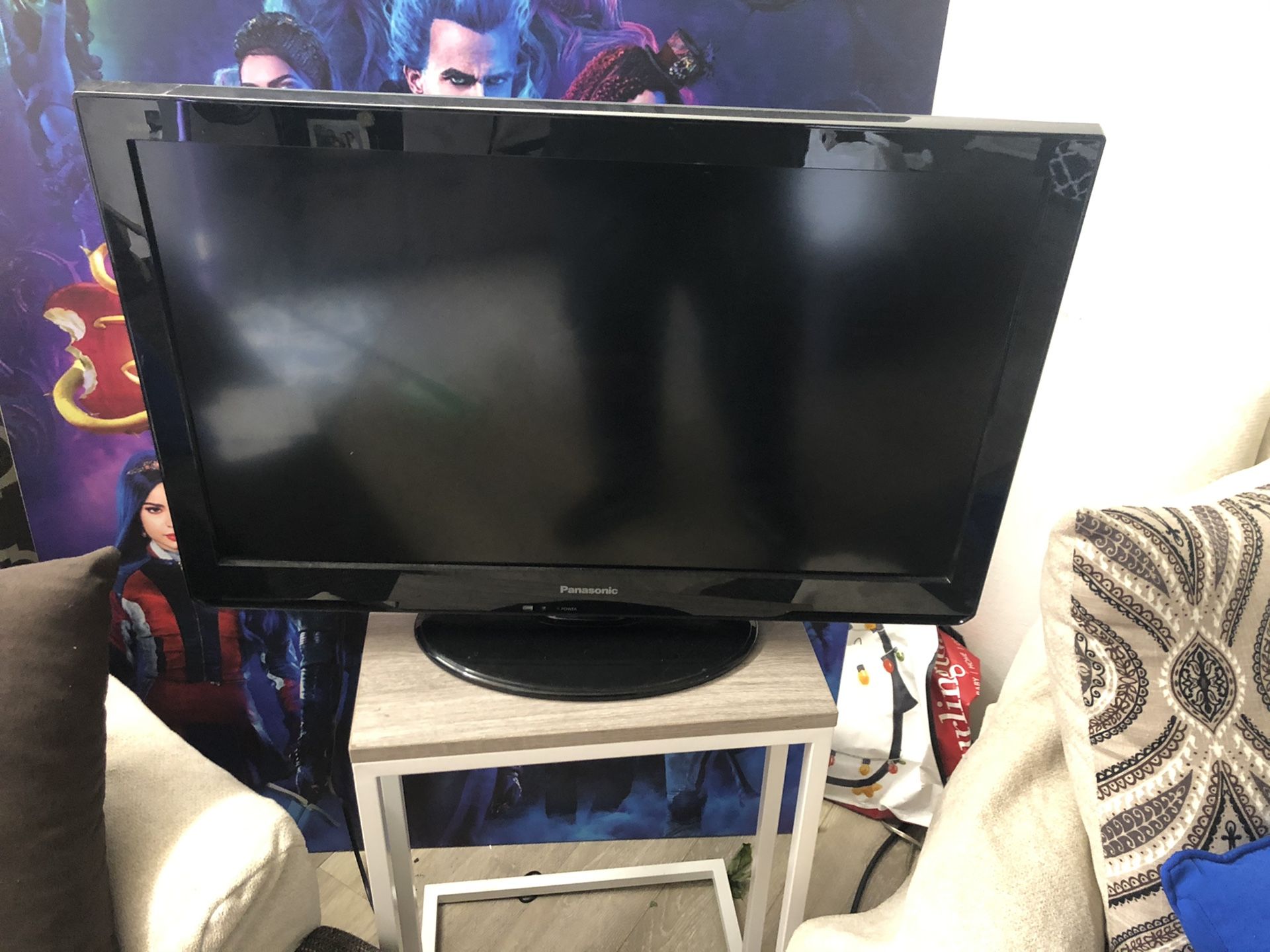 32 inch Panasonic hdmi tv works 45$