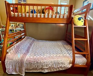 Wood Bunk bed frame twin over full