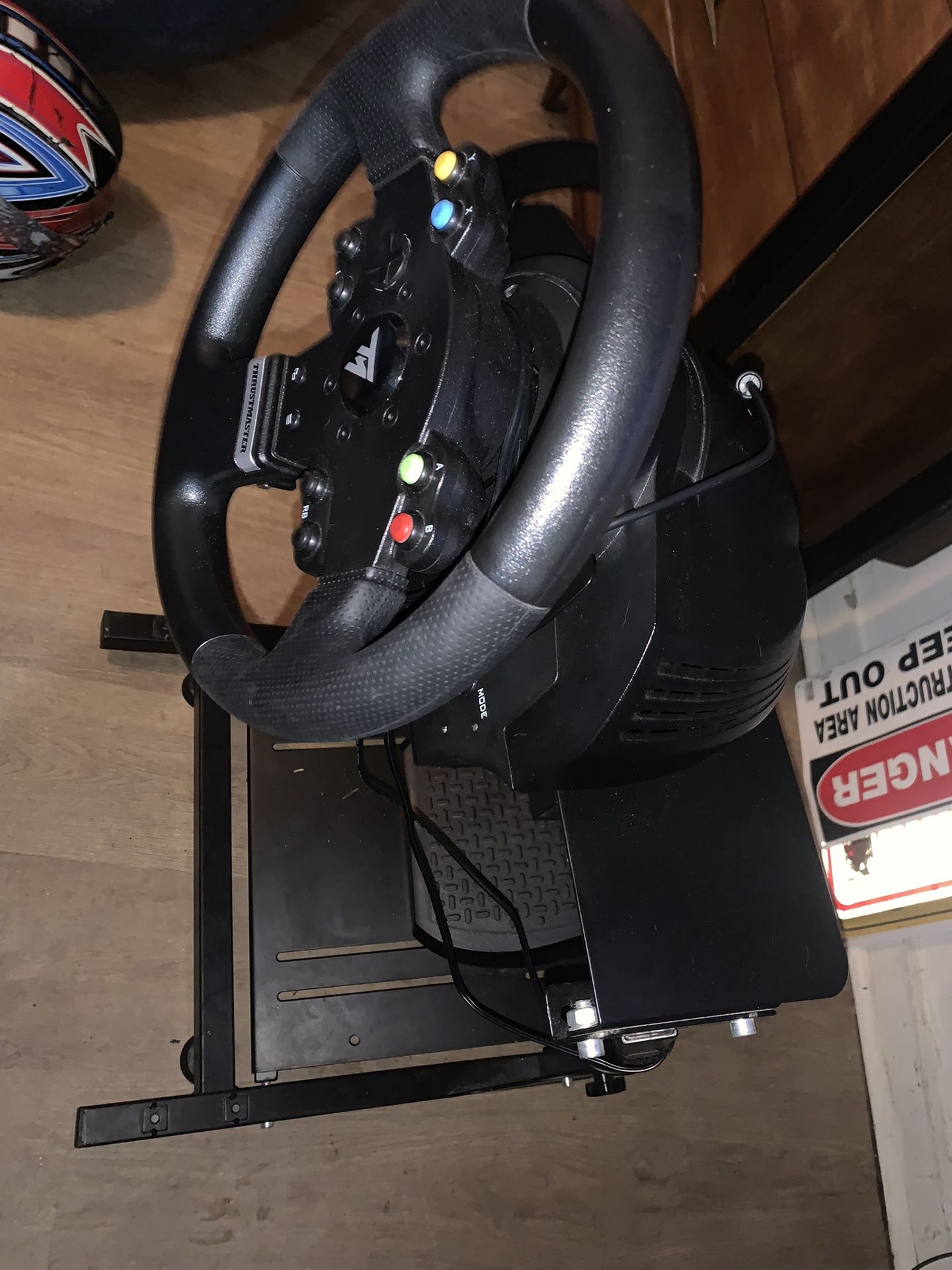 thrustmaster steering wheel for gaming 