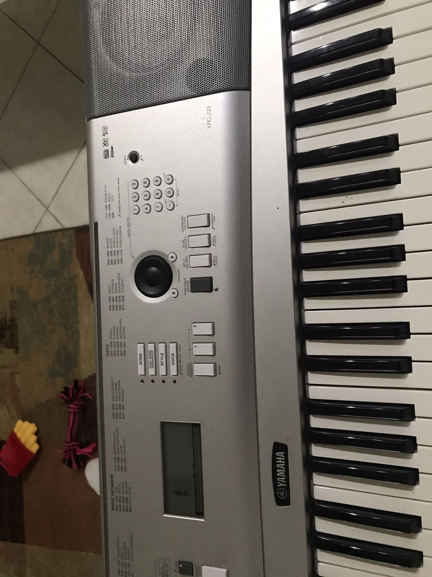 Yamaha Keyboard 225 YPG With stand And Power Cord