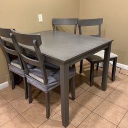 5 Pieces Wood Dining Set 