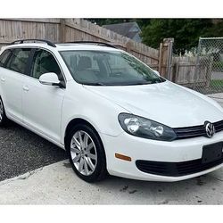 2014 Volkswagen Sports Wagon TDI A super Nice!!!