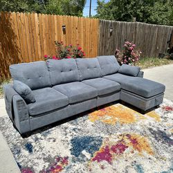 🚚 FREE DELIVERY ! Beautiful Blue Grey Pinhead Sectional Couch w/ Storage