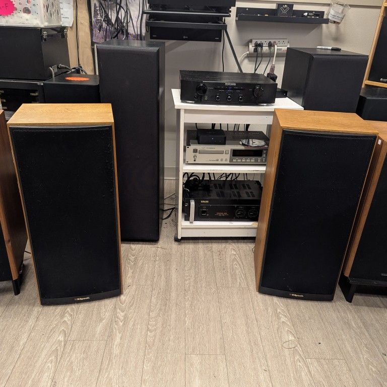 Klipsch KG 4.2 Speakers