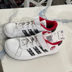 Adidas Spider Man Shoes 13.5 Kids