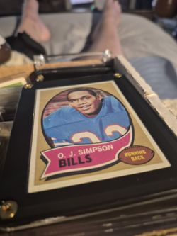OJ SIMPSON FOOTBALL CARD