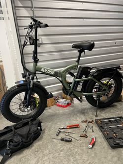 Long Range Folding E-Bike, 20x4.0 Fat Tire, XL 20ah Battery, 28mph