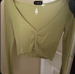 green, size small