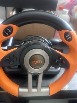 PS4 Xbox steering wheel and pedals