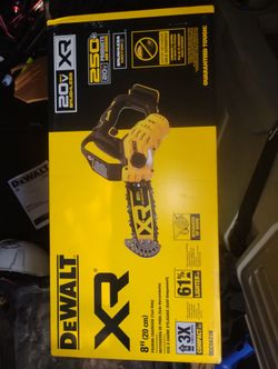DeWalt 8" Pruning Chainsaw