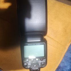 Nikon SB-900 IN GREAT condition 