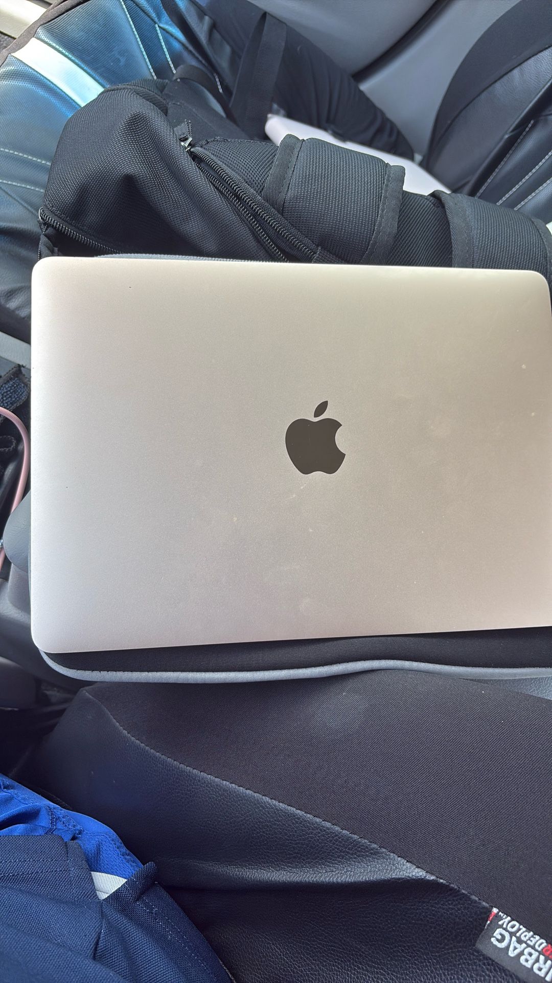 Mac Book 