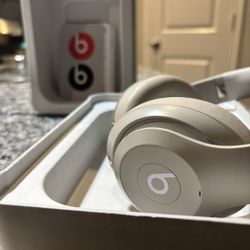 Beats Studio Pro *BEST PRICE*