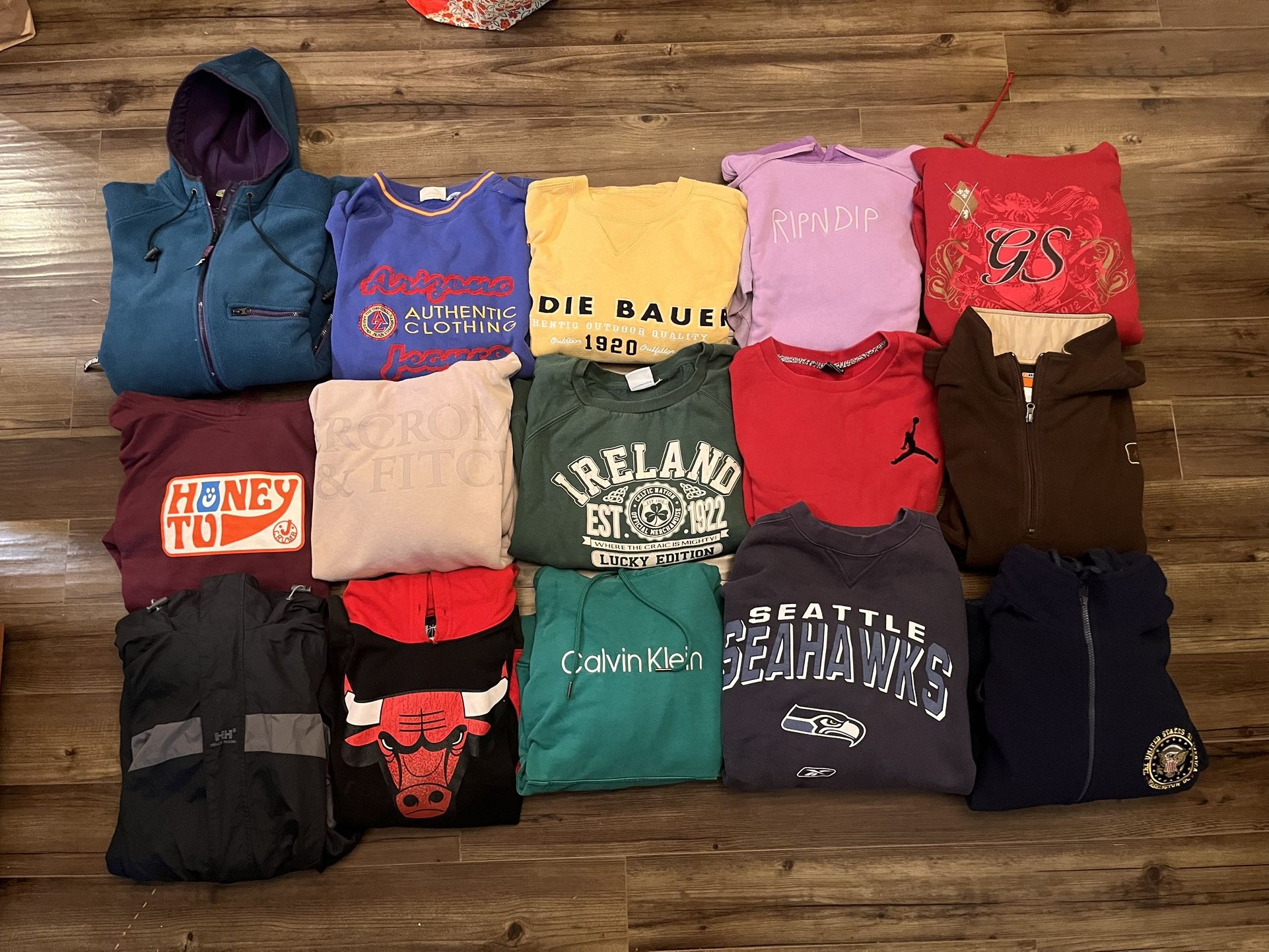 90’s/y2k Sweatshirt/Crewneck Clothing Lot