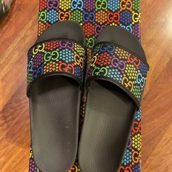 GUCCI PSYCHEDELIC SLIDE