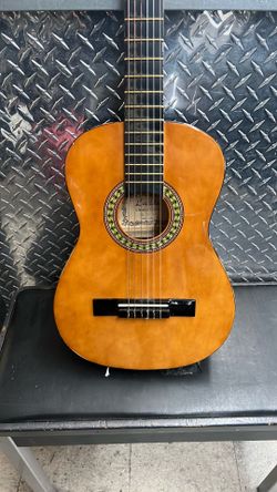 Lucida LC-510 1/2 Classical Guitar
