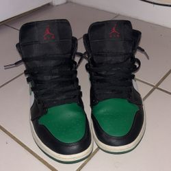Jordan 1 Mid Green Toe