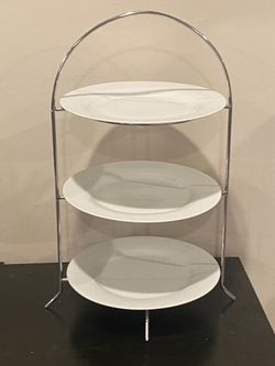 Chrome Metal 3-Tier Serving Tower With 10.5" Round Plates