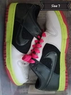 Nike shoes