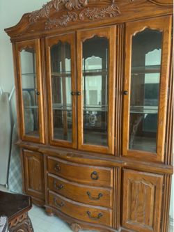 Cuba cabinet 2 piece