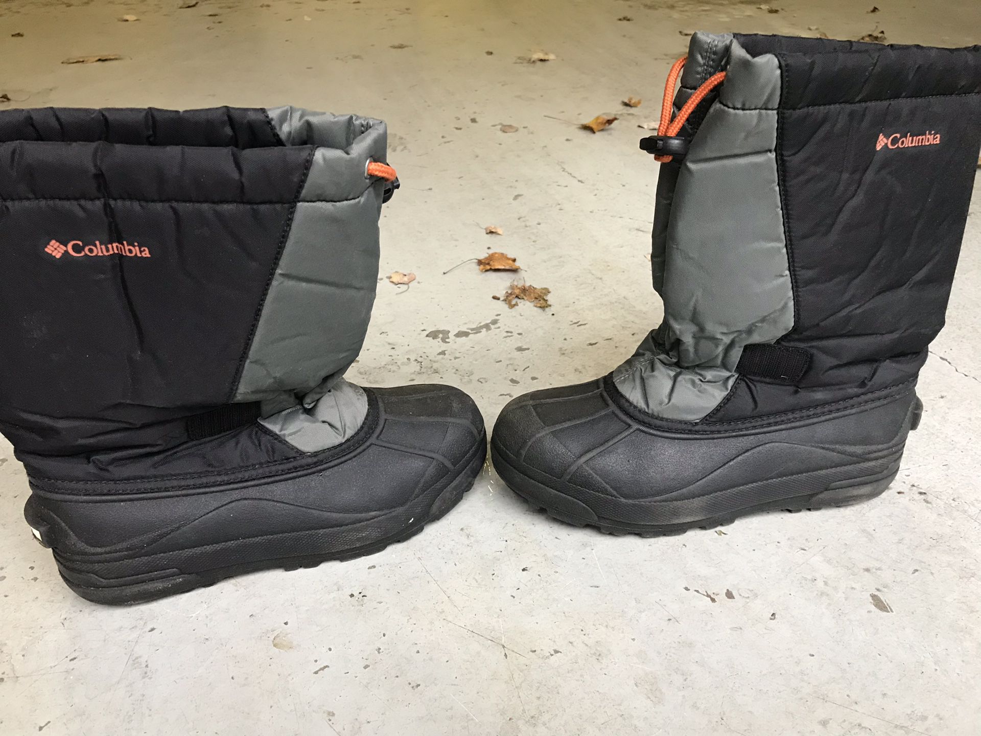 Columbia Winter Boots, size Boys 6