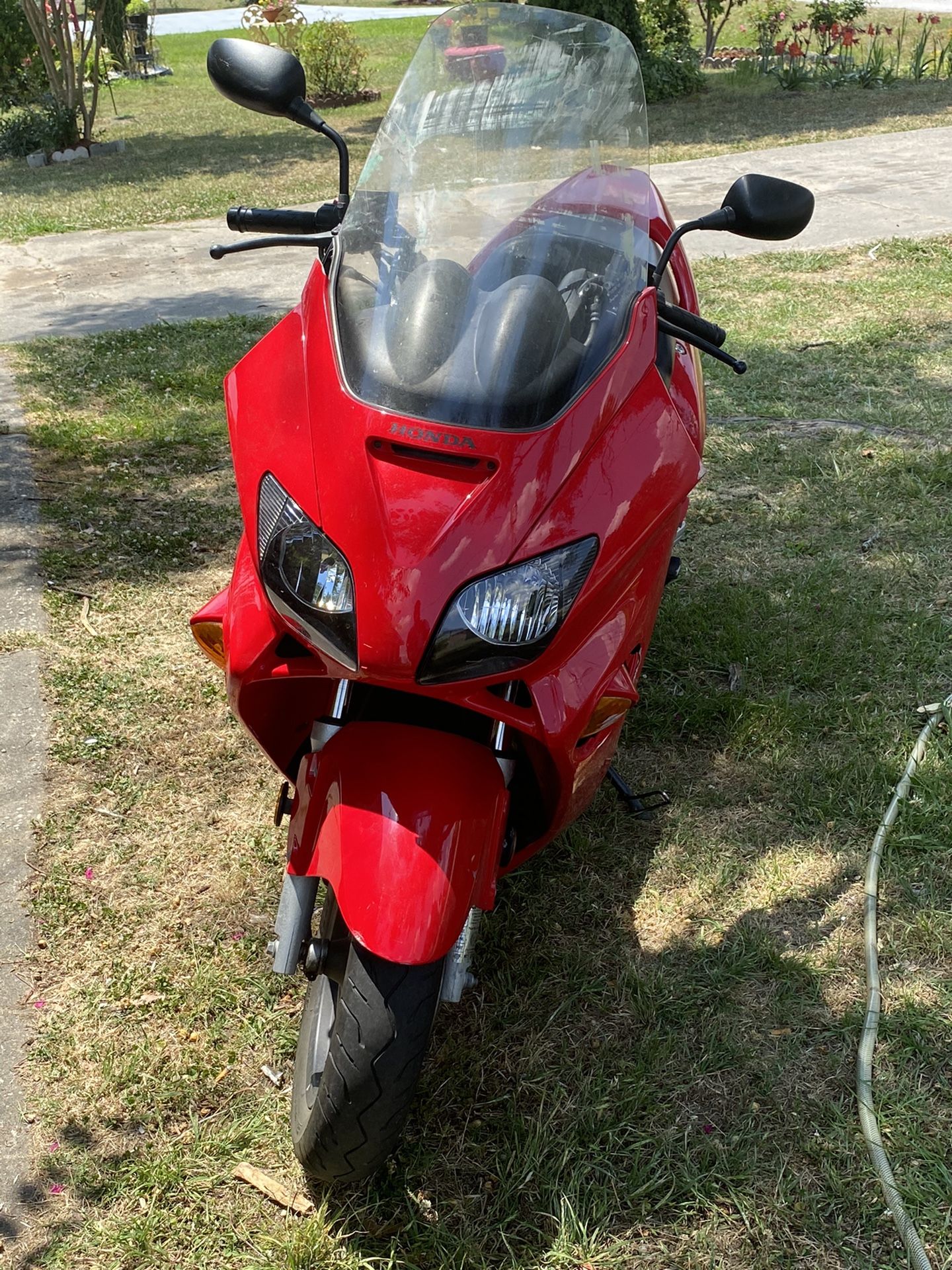 Photo 2004 honda reflex 250cc