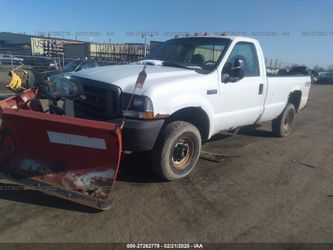 Ford -20*04 F250- 5,4 engine - does not run- needs an engine - only 36,000 miles- for parts or complete