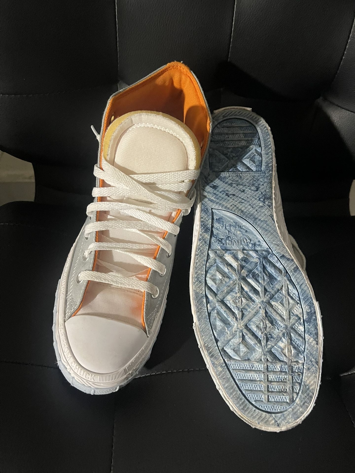 Converse Chuck Taylor Size 7.5