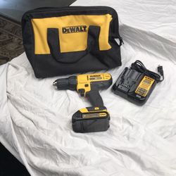 Dewalt Hammer Drill 20v 1/2”