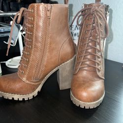 Womens Boots