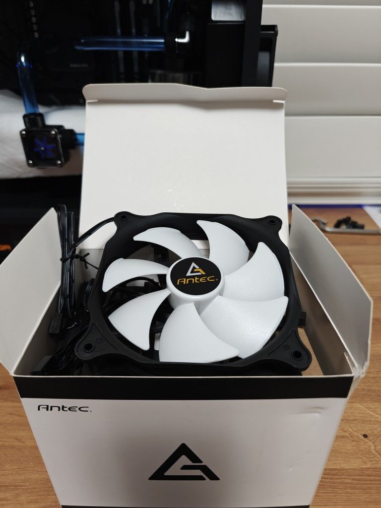 Brand New Antec F12 120mm Fans For Gaming Desktop PC Computer Like Corsair Lian Li