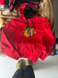 Blackhawks pull over Large