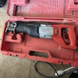 Milwaukee Sawzall 