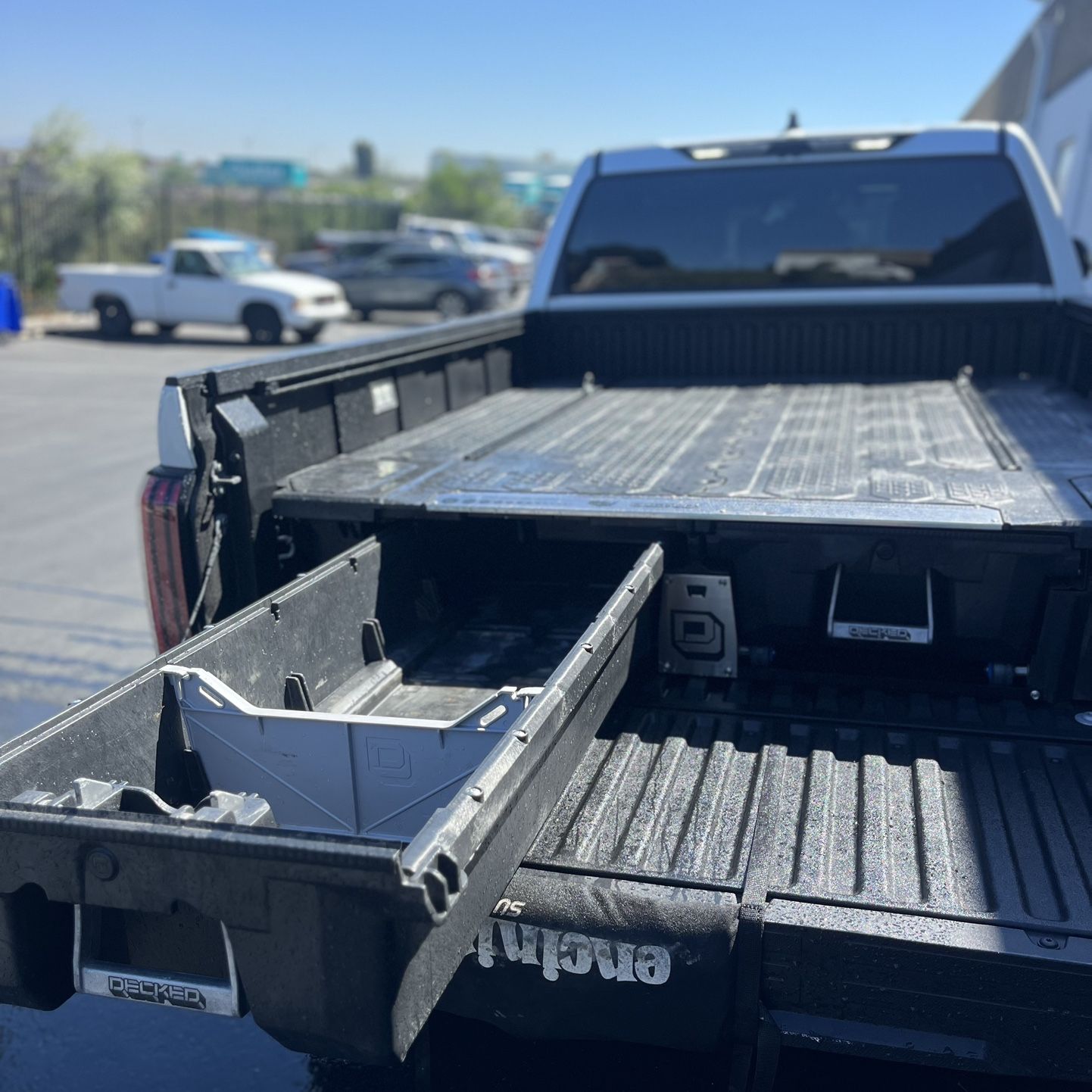 Toolbox DECKED Drawer System Toyota Tundra 2022-Current / 6' 5"