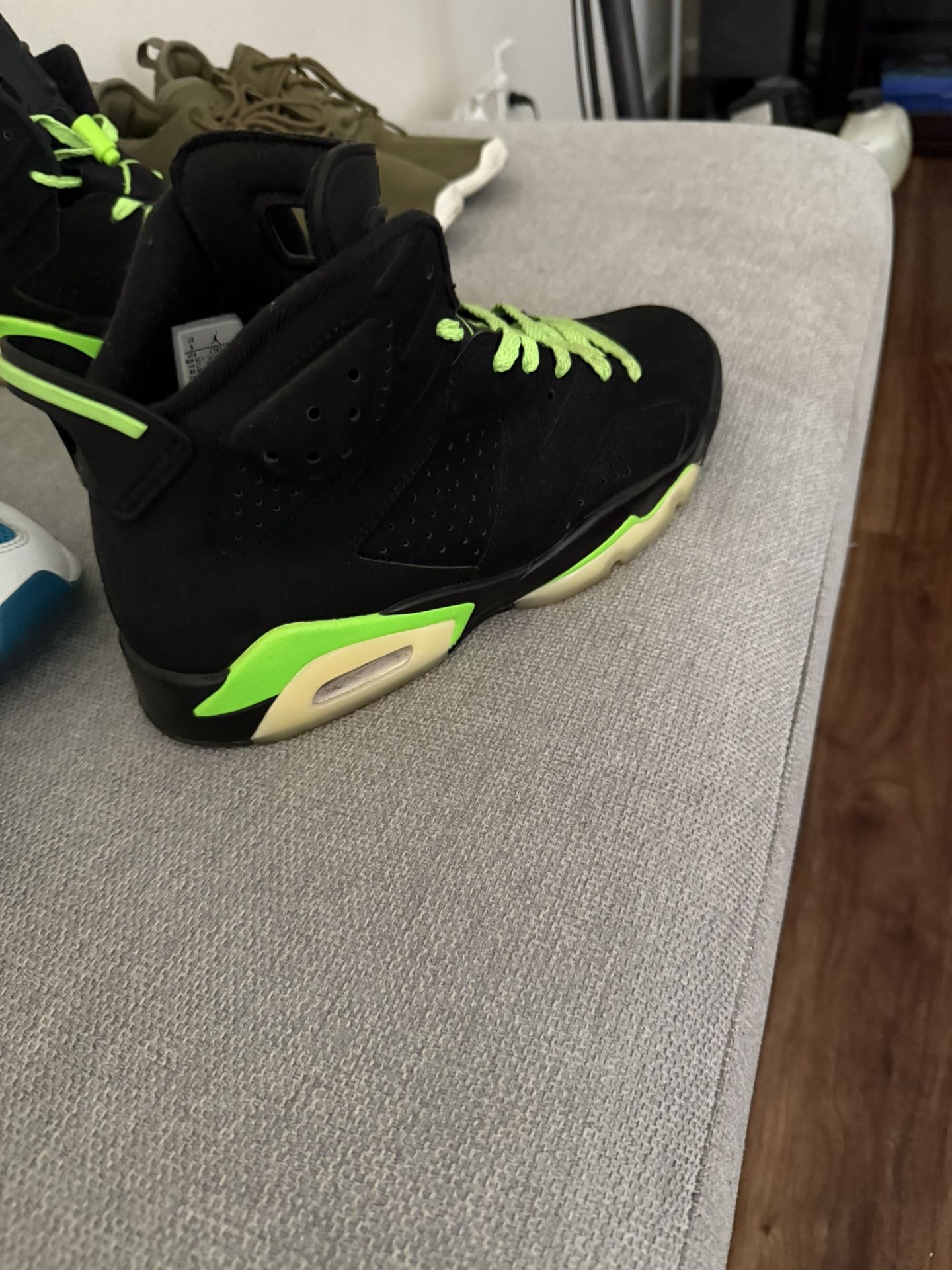 Jordan’s 6’s New balance And Nike Roshe runs