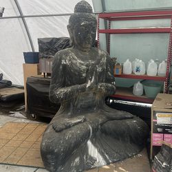 Buddha statue
