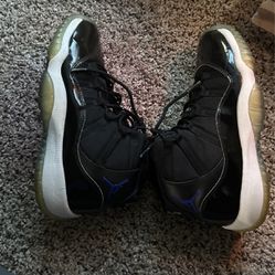 Jordan 11 Space Jam 