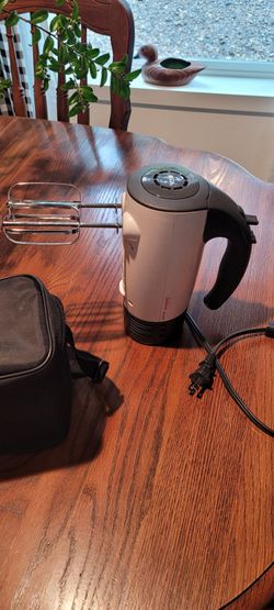 Sunbeam electric beaters/ mixer