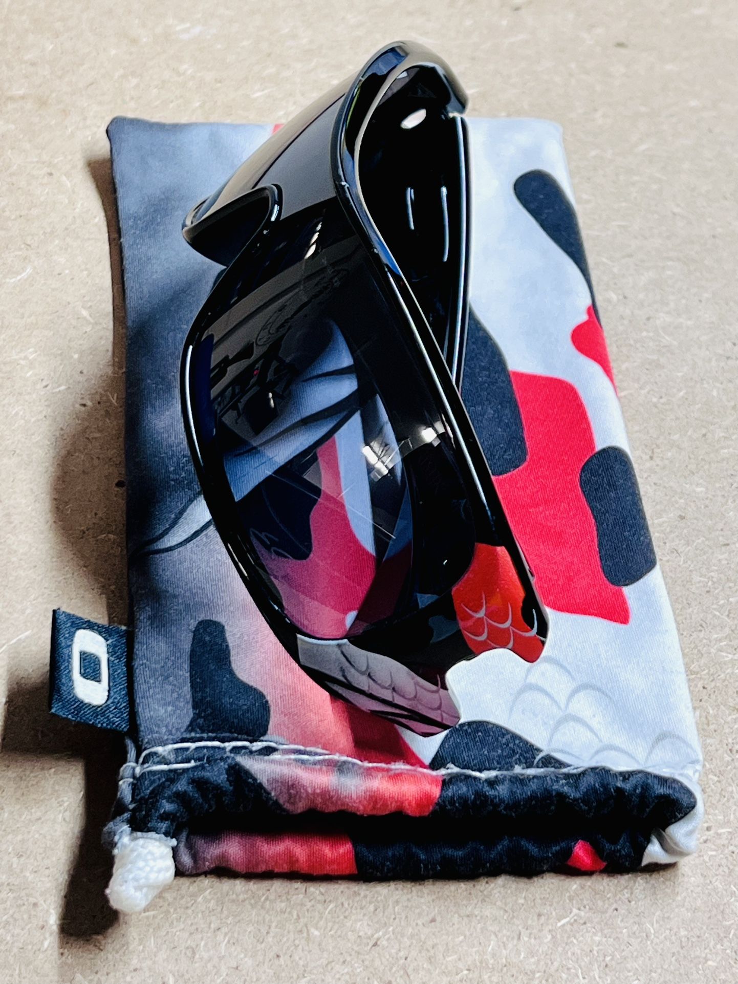 Oakley Antix Ernesto Fonseca Edition