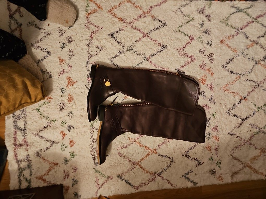 New Sz6.5 Coach Boots Over The Knee yes there available