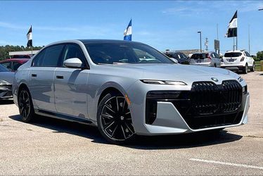 2023 BMW 740