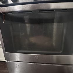 Whirlpool Fridge/GE Gas Stove