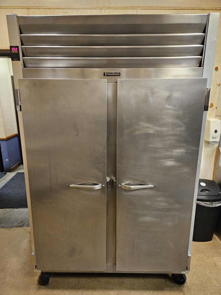 Double Door Commercial Refrigerator
