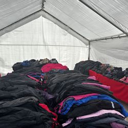 Snow clothes