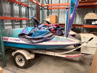 Jets skis