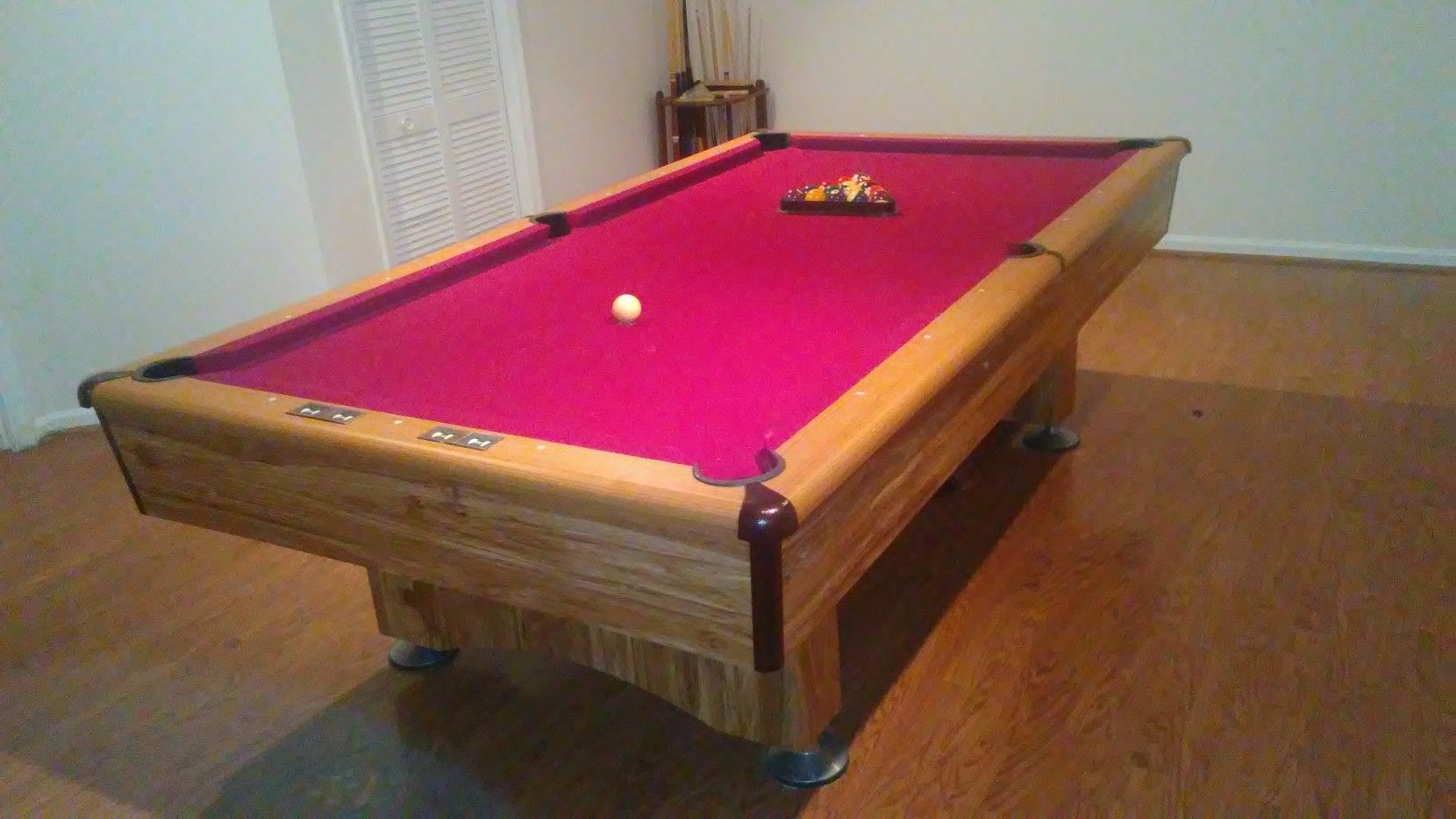 Pool table