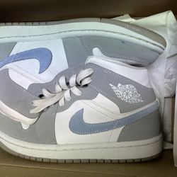 Nike 