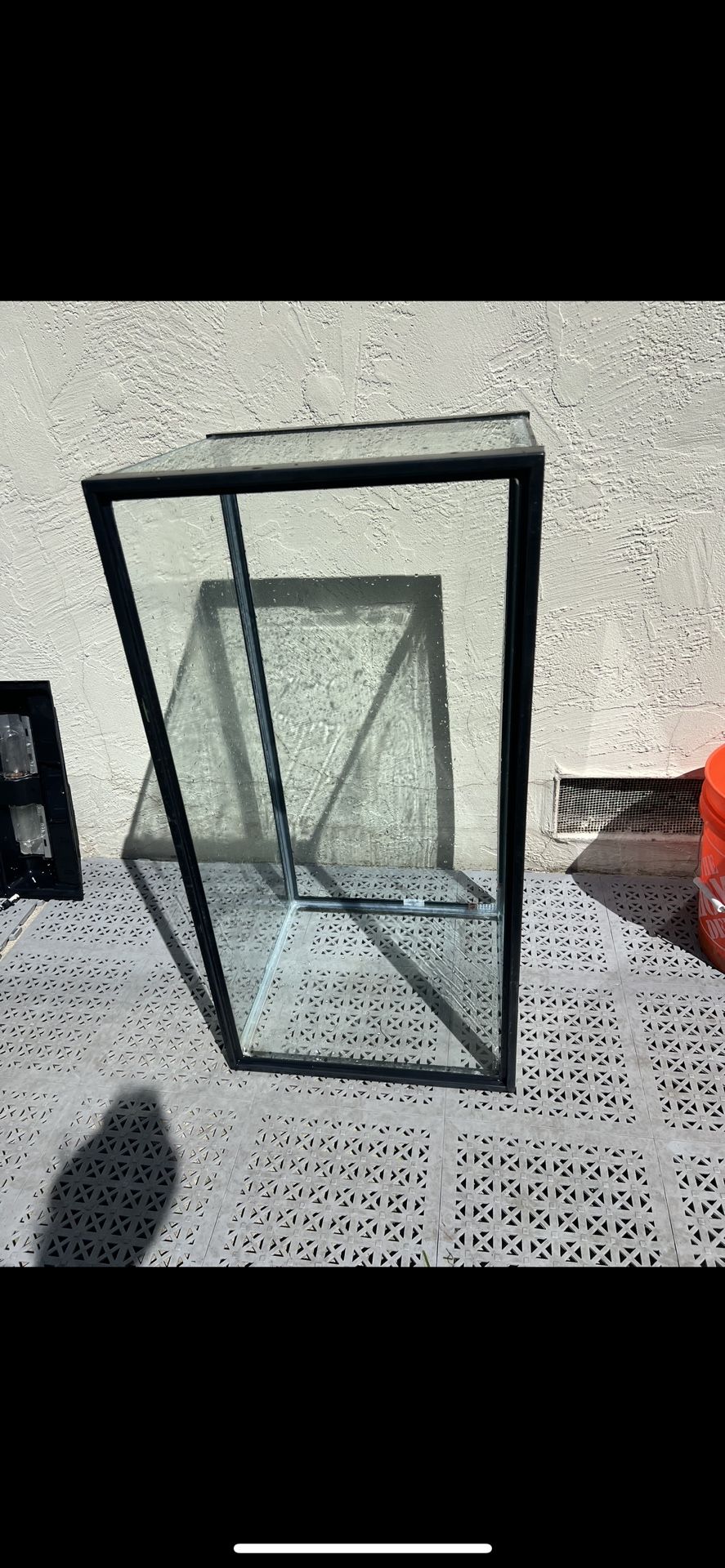 40 Gallon fish tank (Good condition)