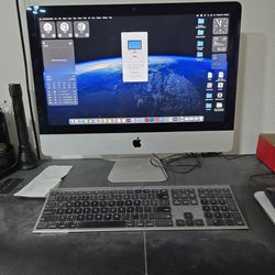 Apple iMac Desktop Computer in perfect condition