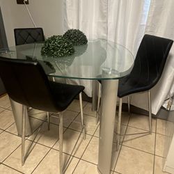 Dinning Table, Vanity, King Size Bedroom Set 